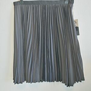 Jason Wu for Target Black Pleated Skirt Sz 10 Preppy Feminine Minimalist Casual